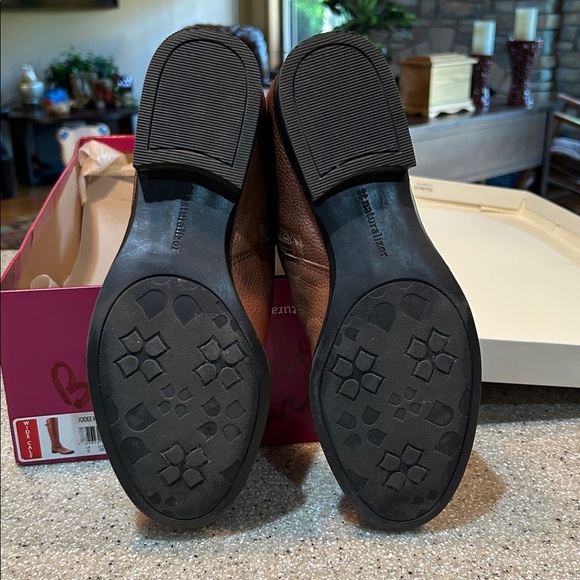 NIB WIDE CALF 8M Naturalizer Leather N5 Comfort Jodee Light Brown Riding Boots - Picture 6 of 15